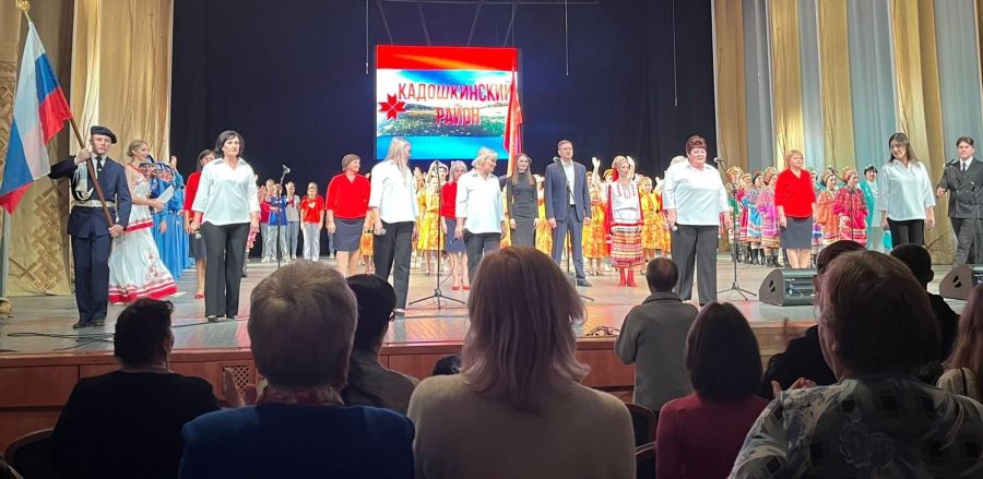 В рамках Республиканского фестиваля народного творчества «Шумбрат, Мордовия!»  З.К. Алтаева приняла участие на отчётном концерте Кадошкинского муниципального района.