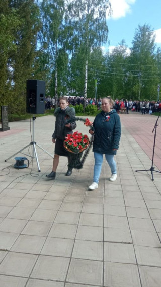 09 мая 2023 в День Победы ВОВ у Памятника  воинам, погибшим в годы Великой Отечественной войны 1941-1945 гг. состоялся митинг и возложение цветов.