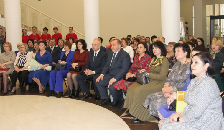 Состоялся архивный форум «Архивы в научном и информационном пространстве современного общества», посвященный 95-летию архивной службы Республики Мордовия.